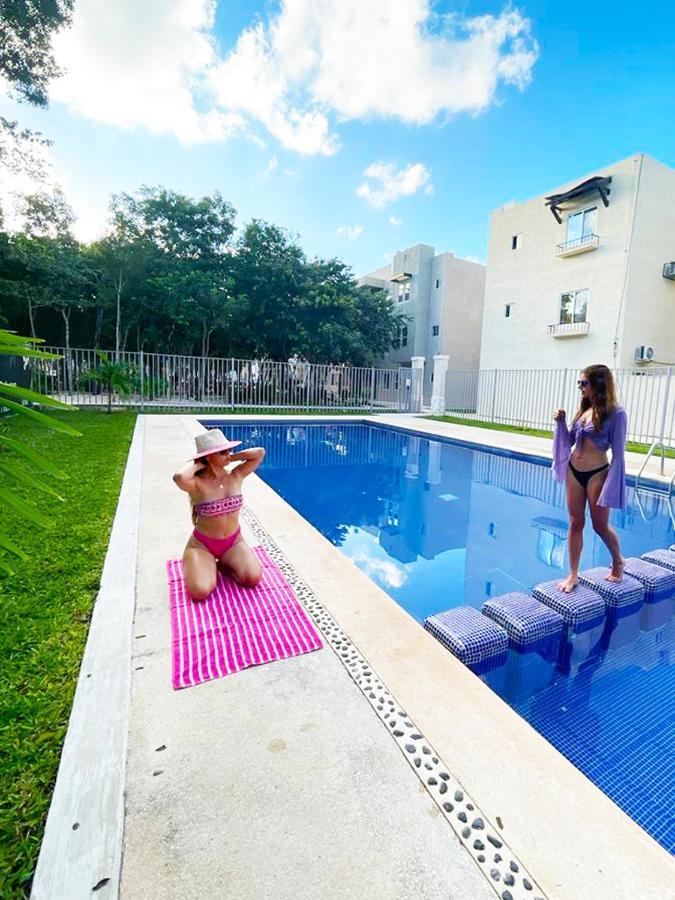 Love Vacations Канкун Екстериор снимка