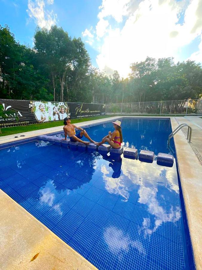 Love Vacations Канкун Екстериор снимка